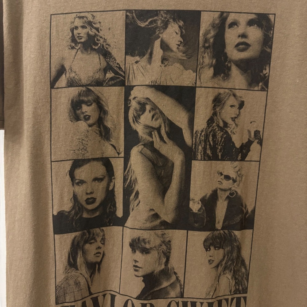 Taylor Swift The Eras Tour 2023-2024 T-Shirt M Brown Cotton Concert Tee Official - Picture 4 of 4